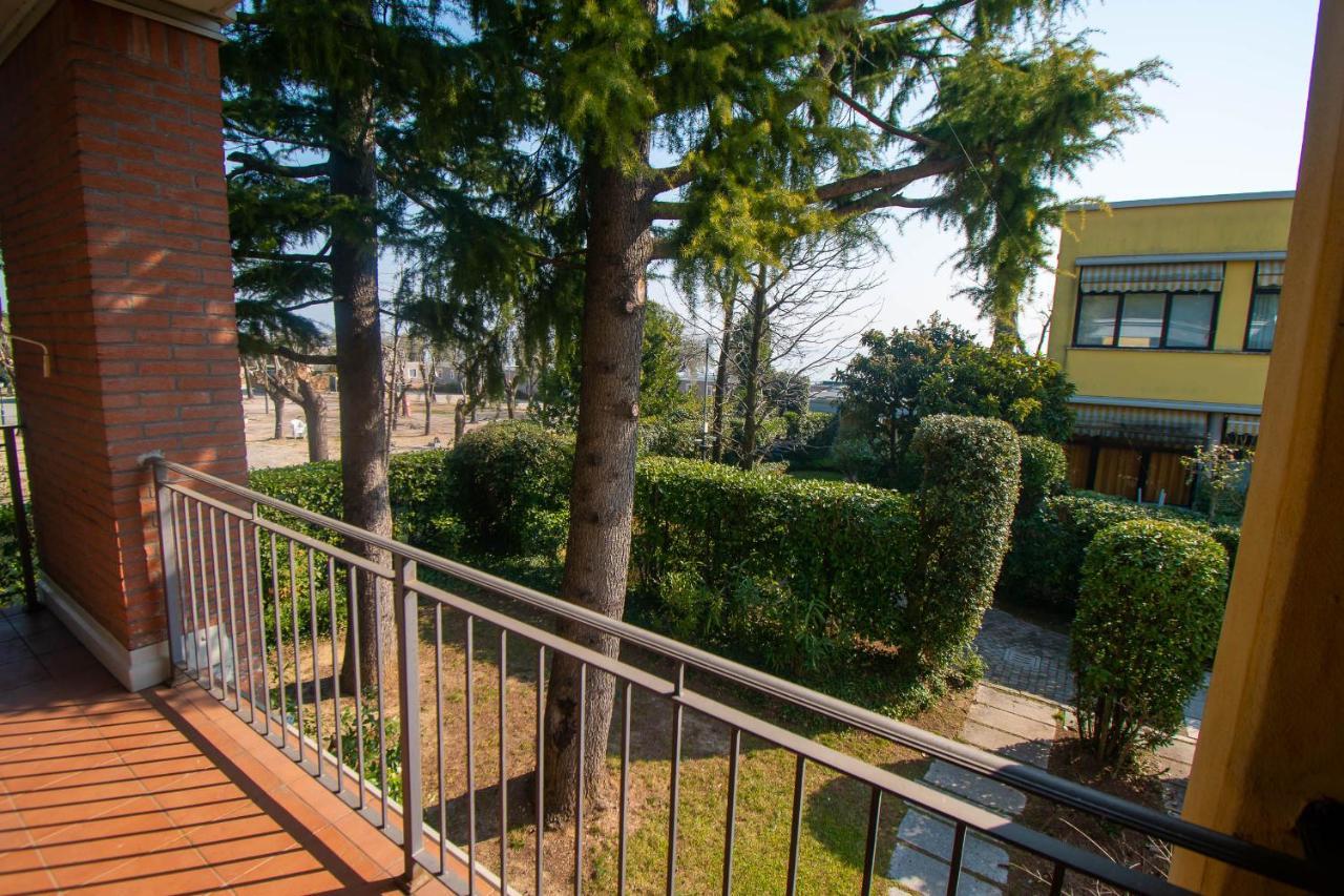 Appartamento Lato soleggiato @Gardazzurro Padenghe sul Garda Esterno foto