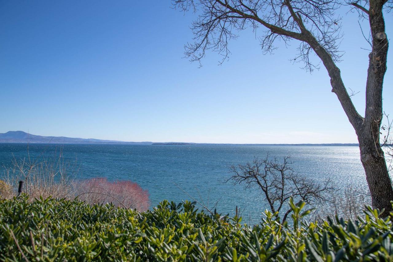 Appartamento Lato soleggiato @Gardazzurro Padenghe sul Garda Esterno foto